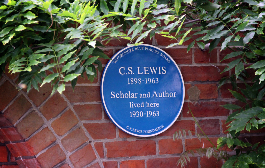 CS Lewis Plaque at The Kilns - Image copyright Lancia E. Smith – www.lanciaesmith.com